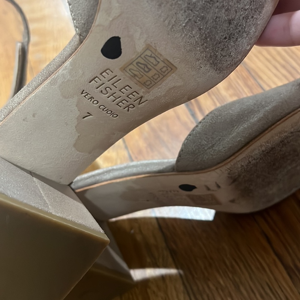 Eileen Fisher Indi Pump Platinum Size 7 Leather Block Heel Ankle Strap - Picture 9 of 10